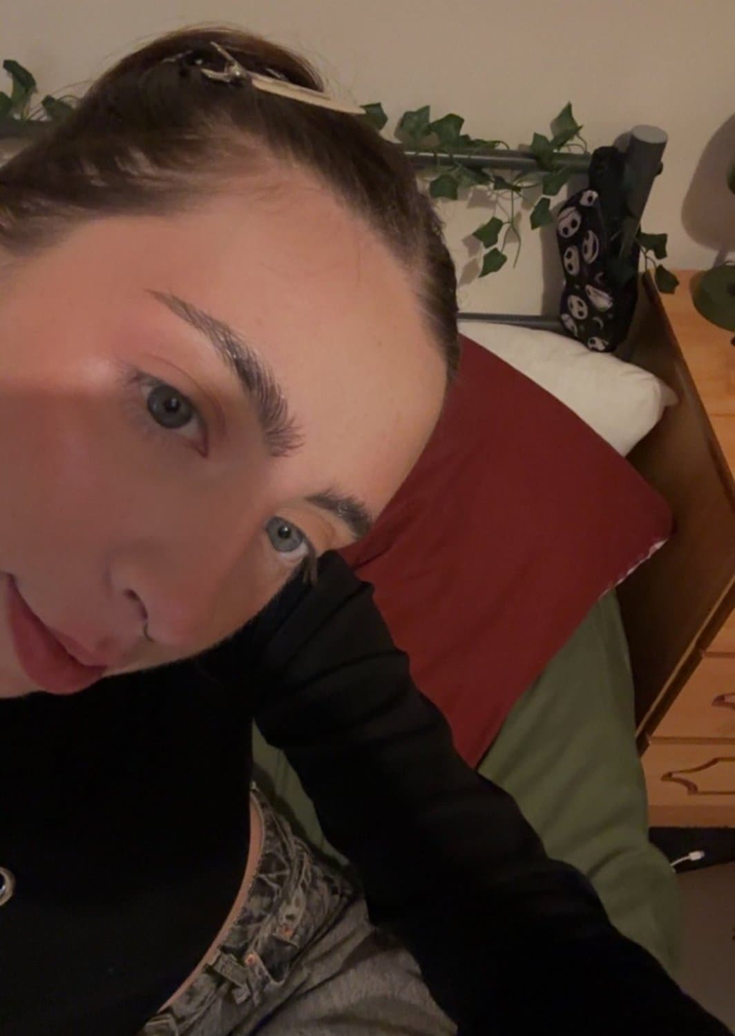 Lesbians paid hard Debt