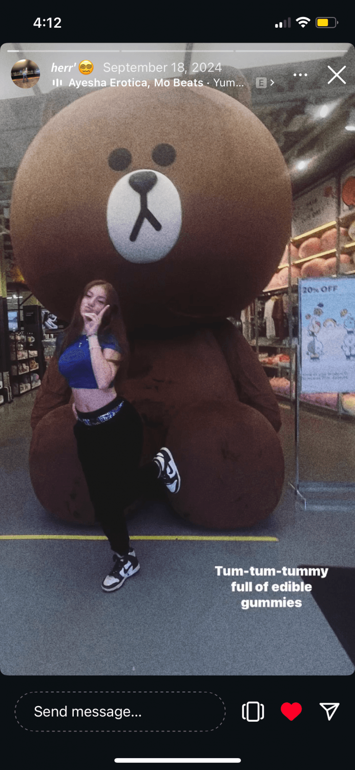 White sluts barley 18 leaks from nyc lmk if you want text my snap