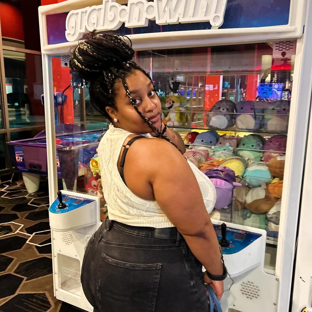 SEXY CURVY THICK EBONY BBW BIG BOOBS & BIG OLE ASS BOOTY