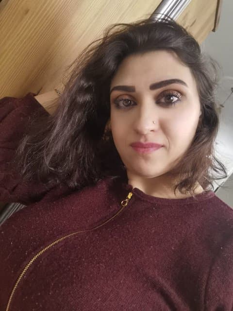 Beautiful and attractive Iraqi wife7771