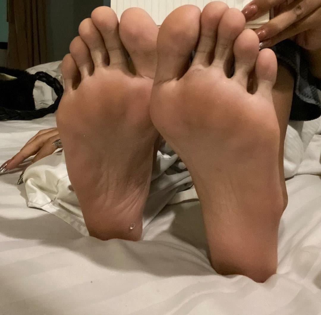 Asian Friend’s Super Soft Size 11s (she does great customs)