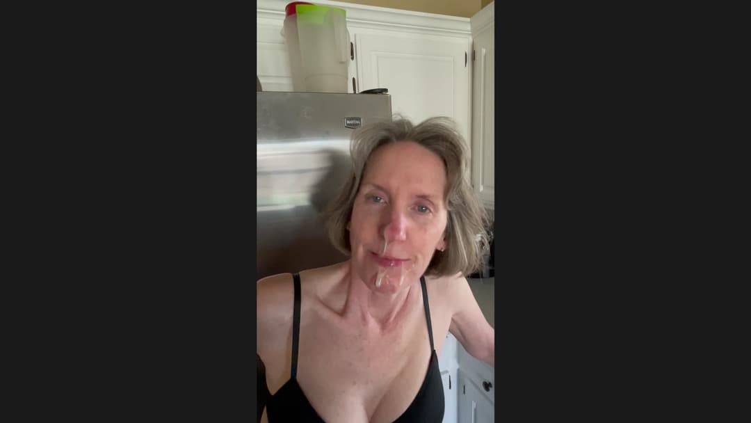 Dawn Bartlesville cumshot black bra