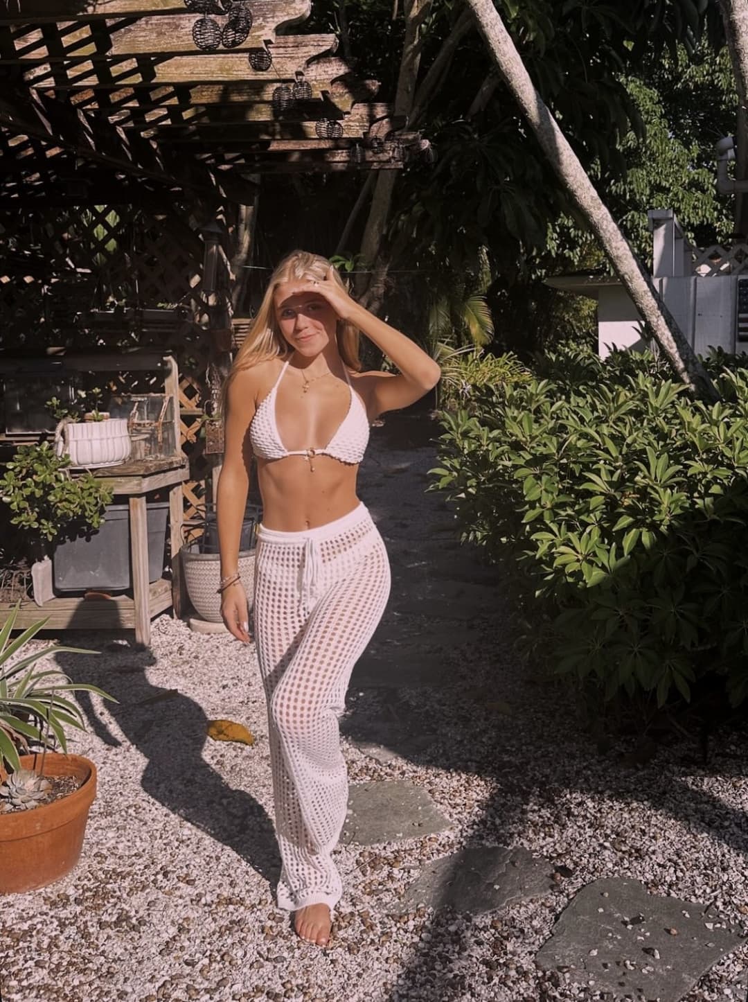 Tight blonde bikini babe with a rack and abs!