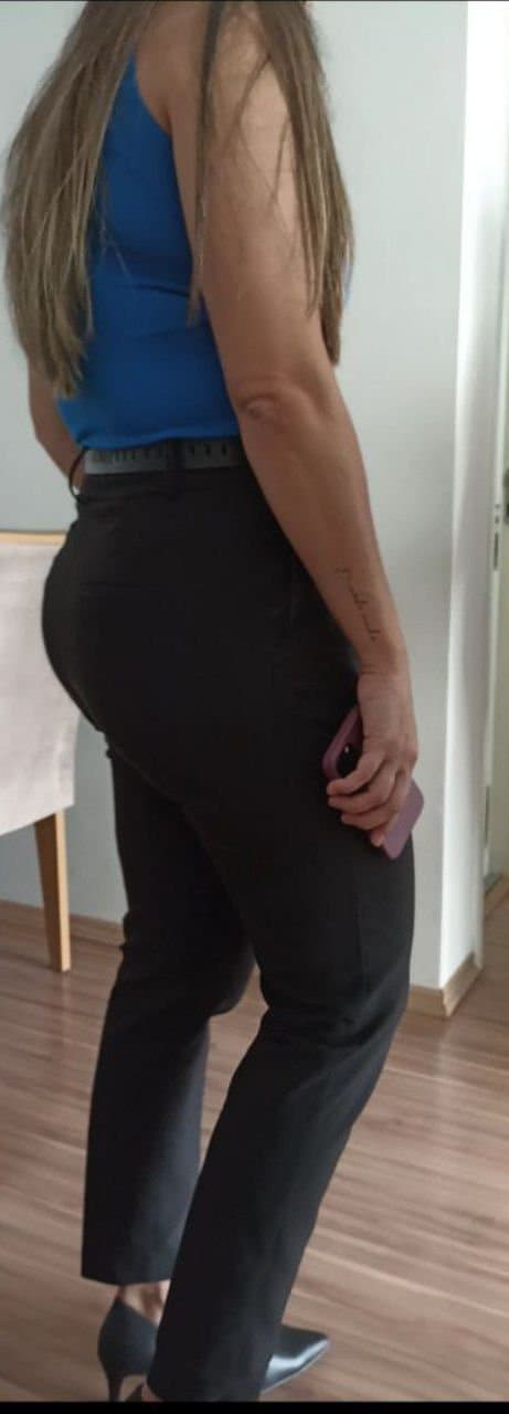 Candids Brazilian hot and elegant, this luxury milf was a sight for sore eyes