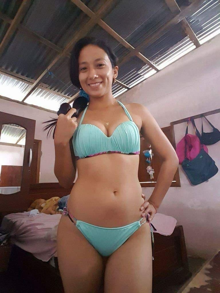 Recopilacion de filtradas al priv ecuatorianas delgadas y putas