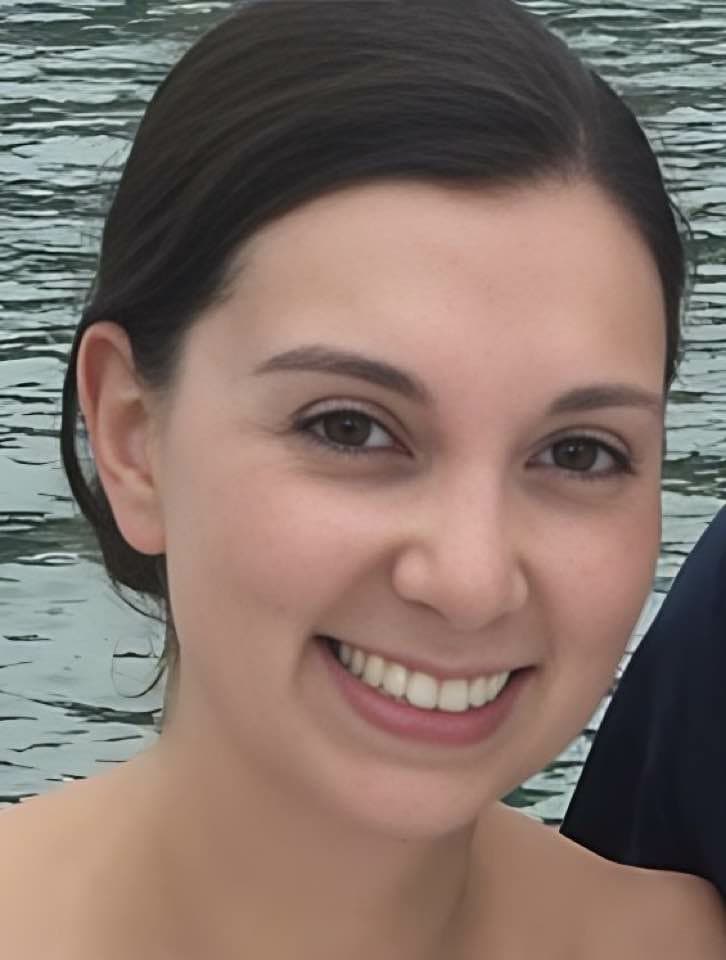 webslut loves showing ofd