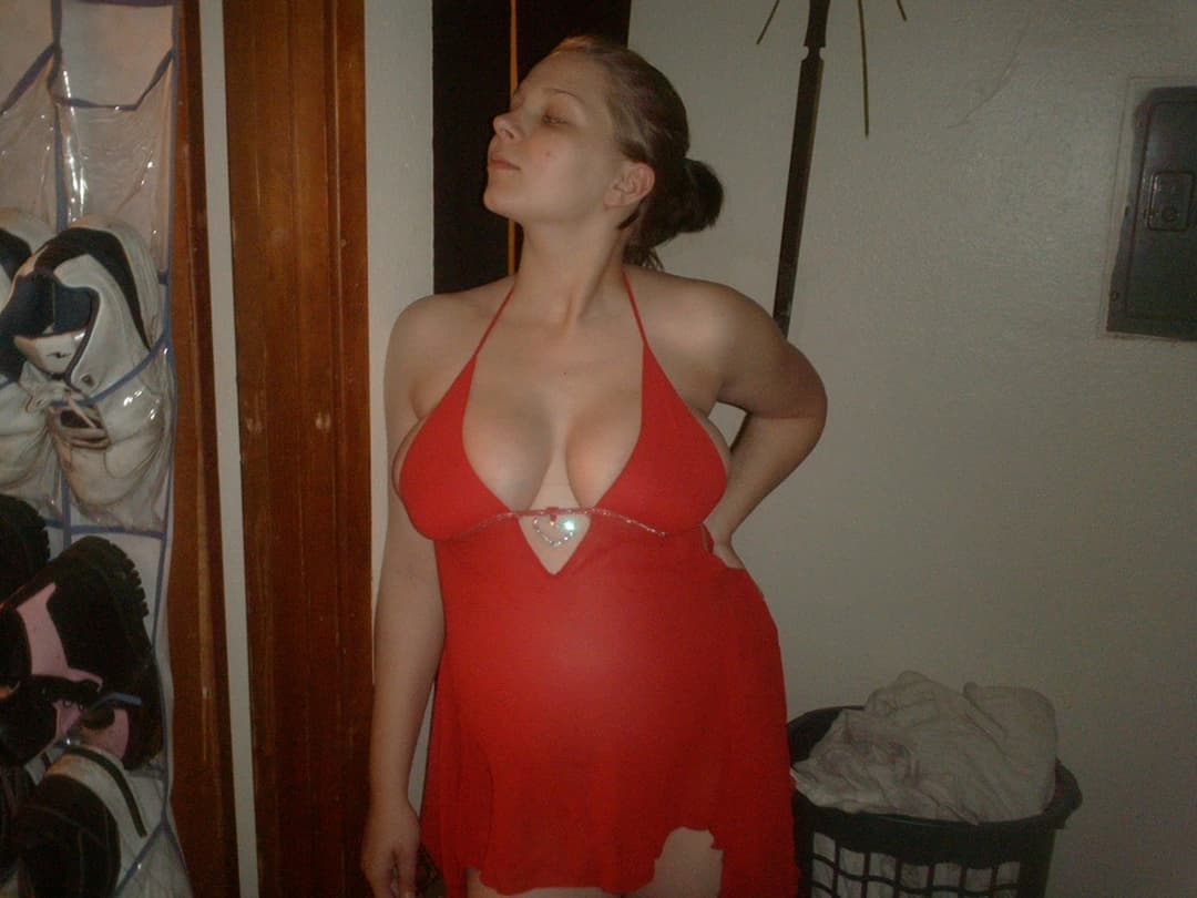 Busty blonde slut loves to be doubled