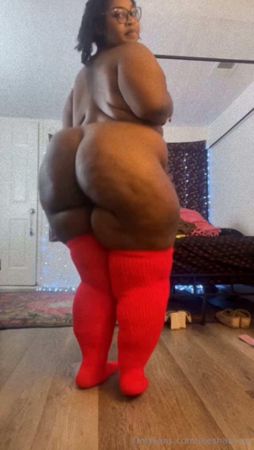 Huge Booty Thunder Clap SSBBW Leesha Bunz ?
