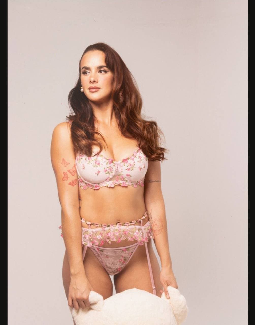 La  Gala con las intermitentes prendidas ???