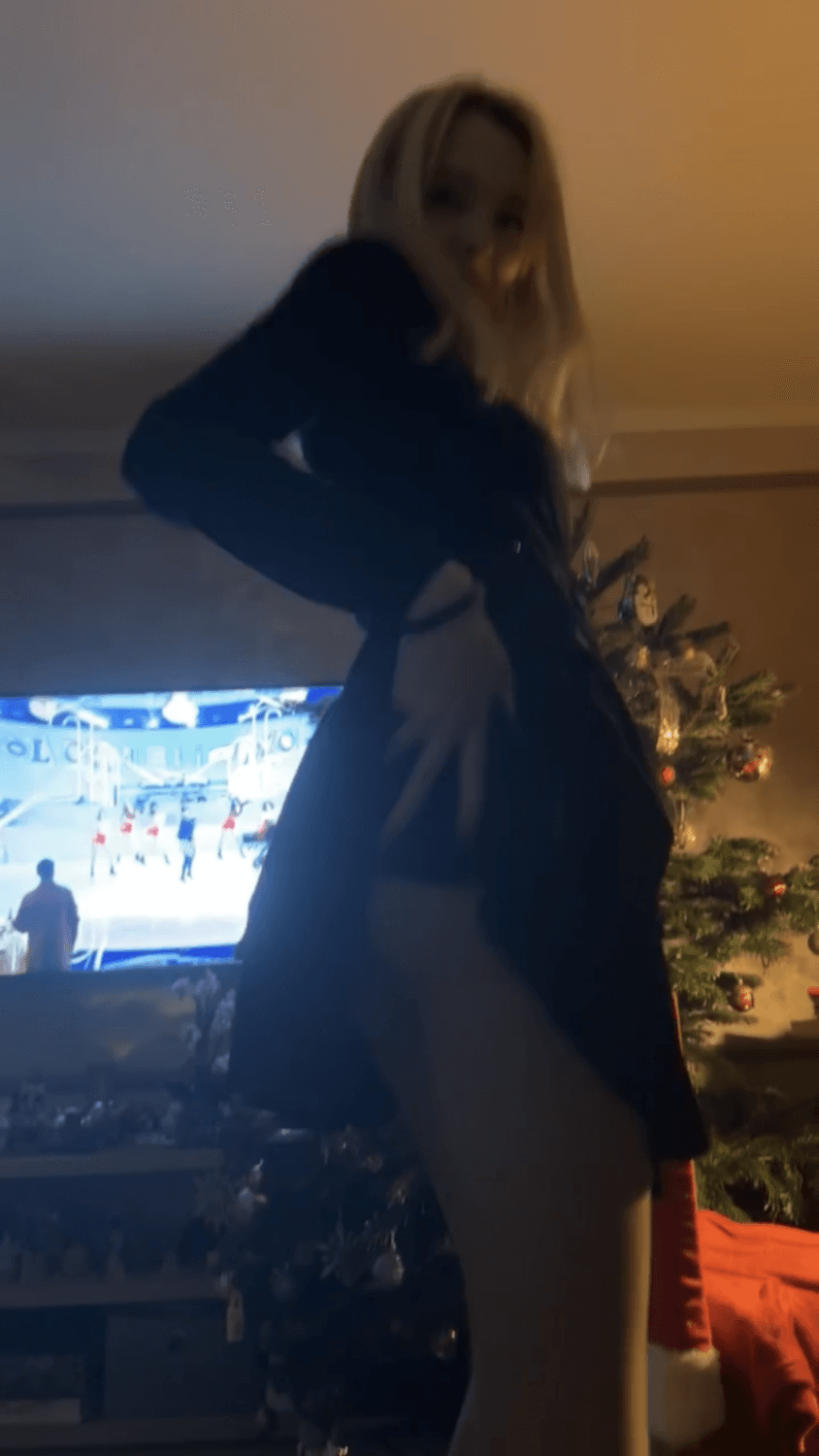 Ana romanian obedient slut