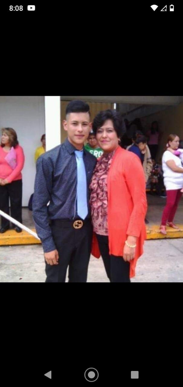 Tengo un plan para mamá interesados mandar mensaje. Es puta mi mamá