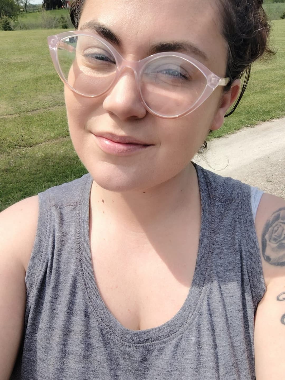 Click to view full size Surpisingly Miley came back to do ECG even after her cum swallowing fail on the casting couch