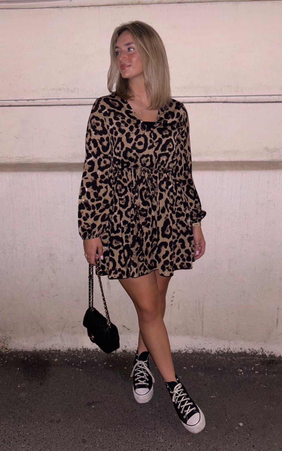 Amina.. Tuzla??/Wien?? Kommentiert geil / Komentarisite! Ko Poznaje inbox, wer sie kennt, dm