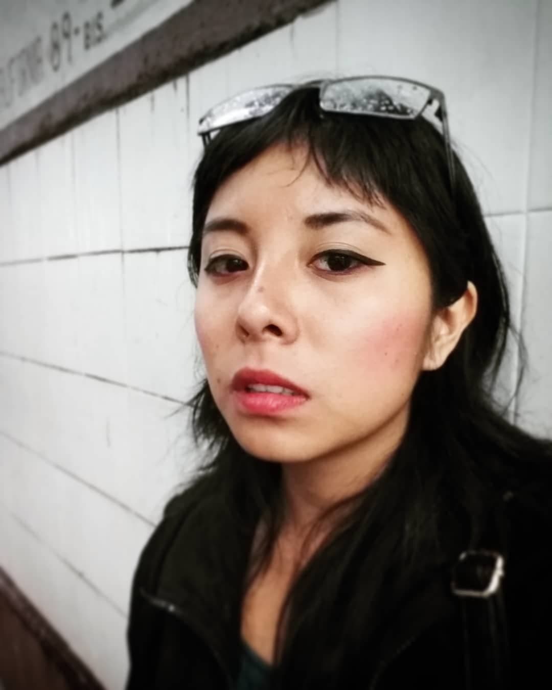 una feminazi enojada con los hombres, pero como le encanta la verga!