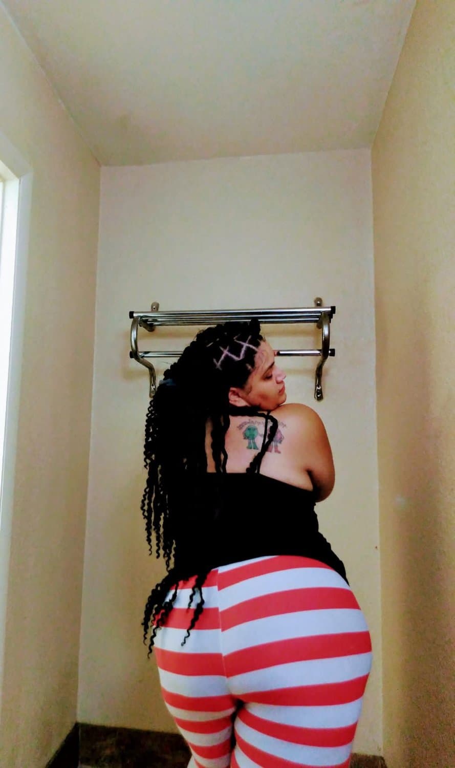 SSBBW THICK LATINA Huge Ass