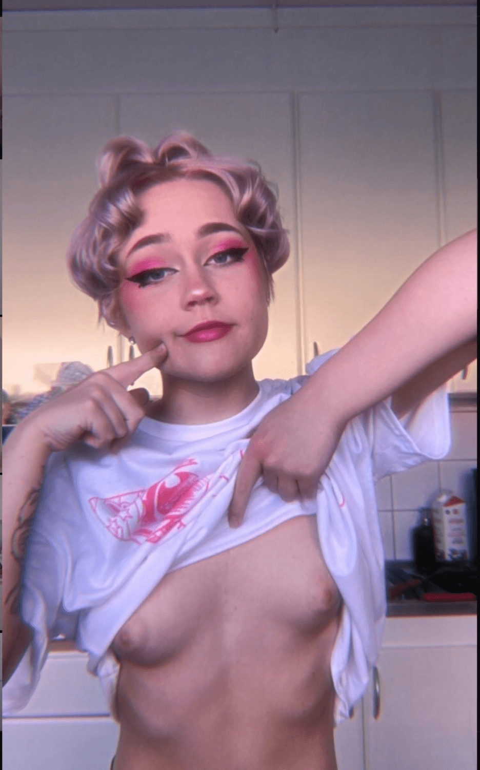 Click to view full size Tiny alt teen with puffy nipples