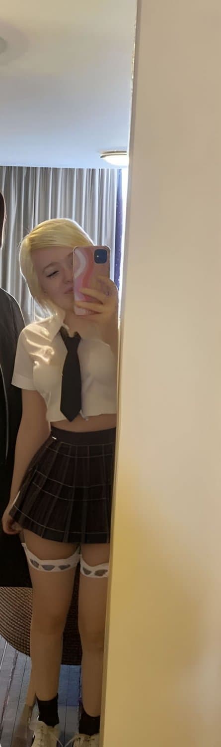 Schoolgirl Cosplay Hotties