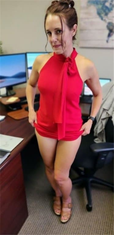 Click to view full size Dominique