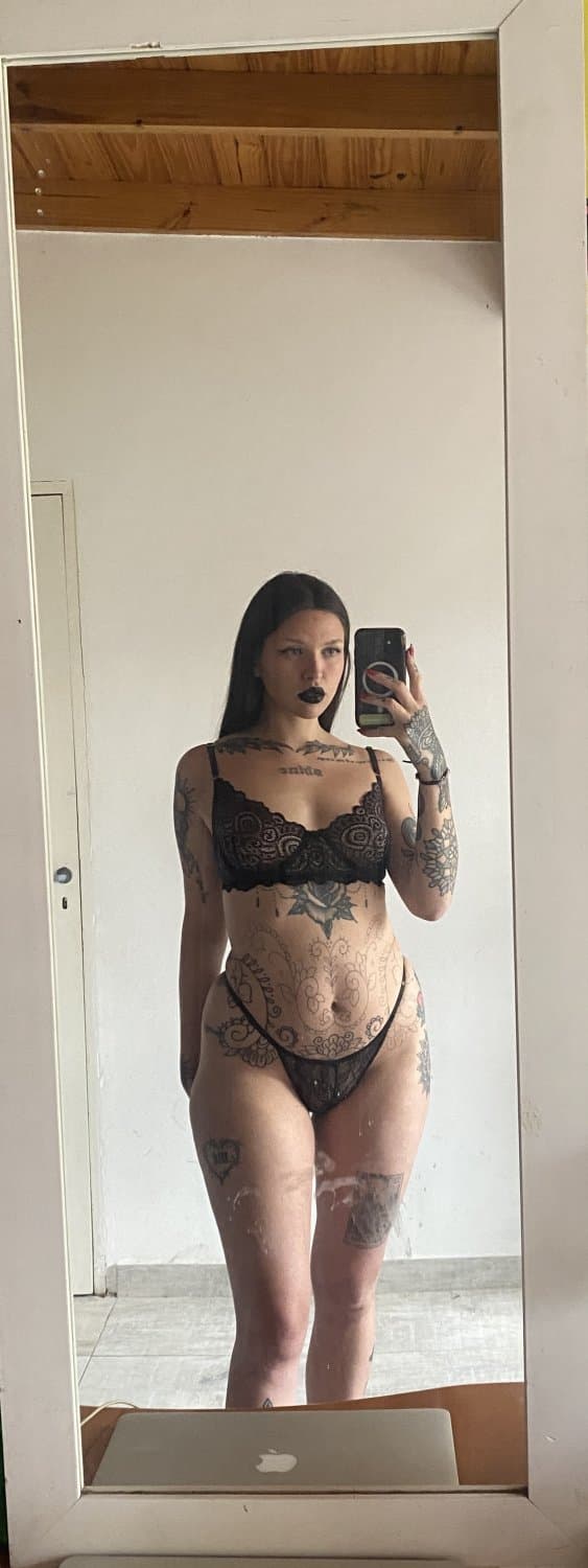 This body’s art. Your eyes are just lucky to see it