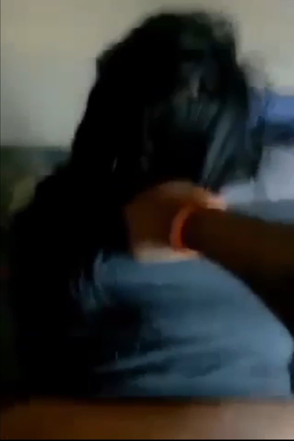 Click to view full size Clapping Them Cheeks