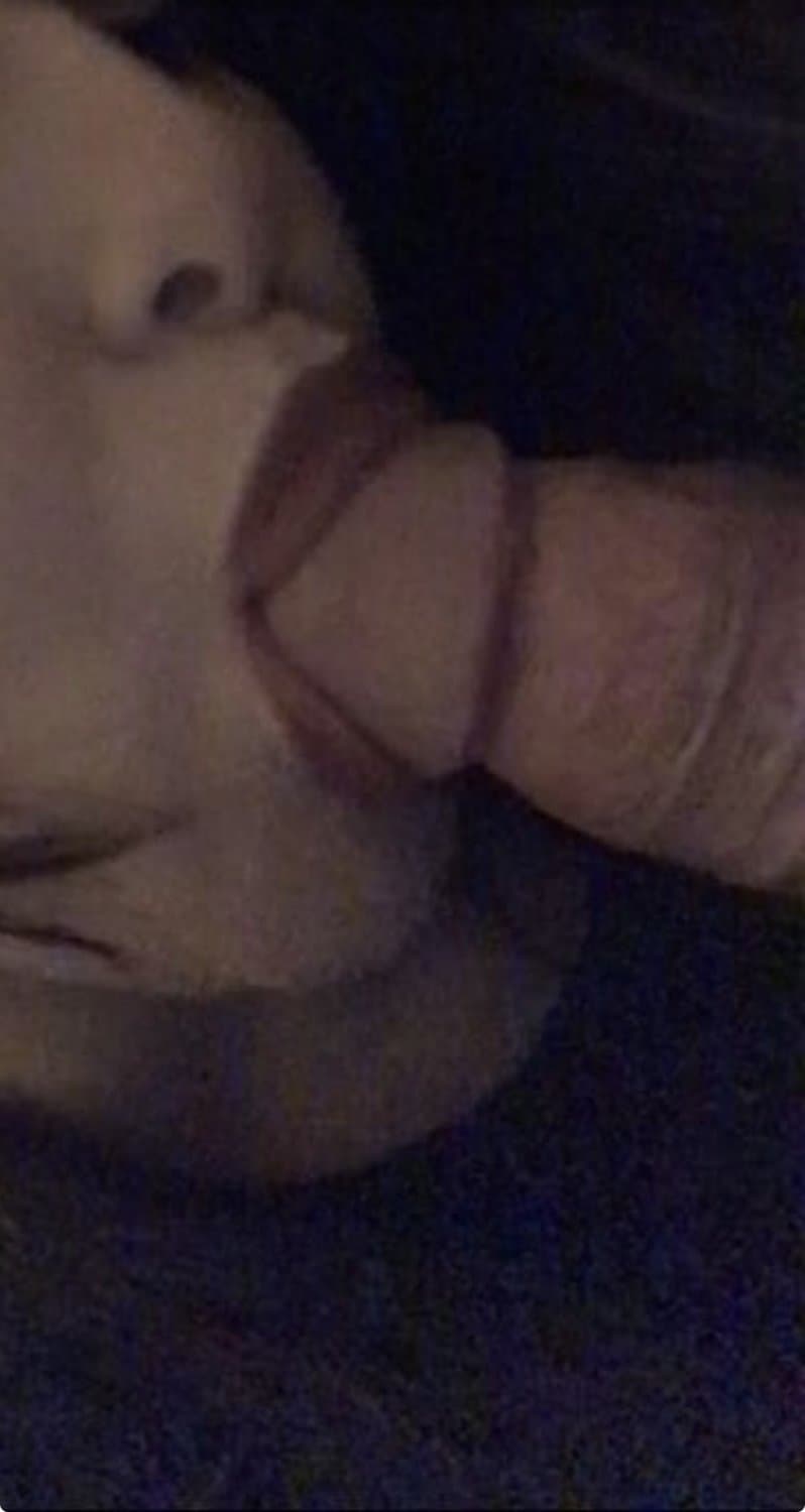 Big booty Latina from LA bouncing on my hard cock ?