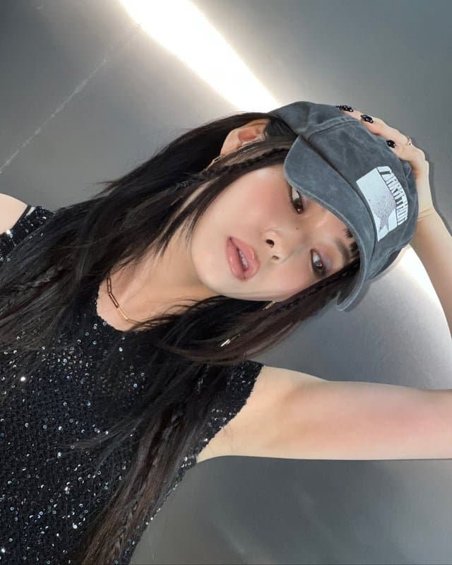 Kyujin nmixx her armpits should be covered in cum