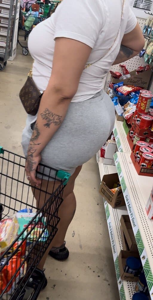Thick Puerto Rican With Pokies