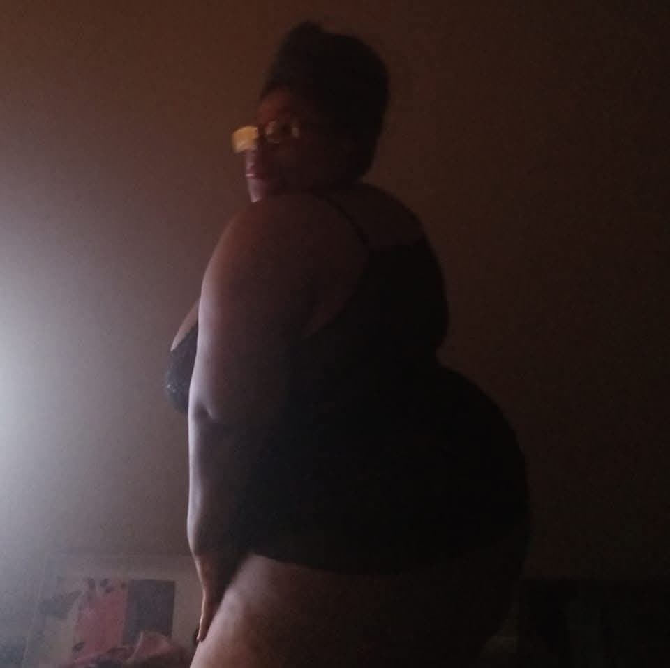 BIG HUGE BLACK SSBBW