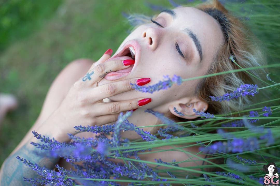 Witchy Pixie - Suicide Girls