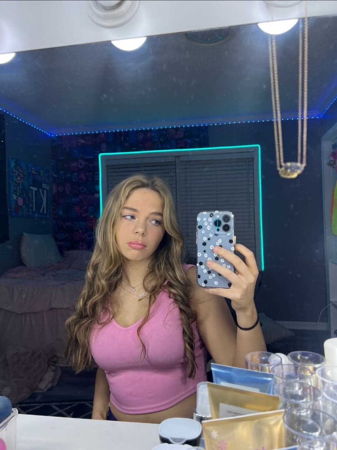 Katey Boggs swap face video (fake)