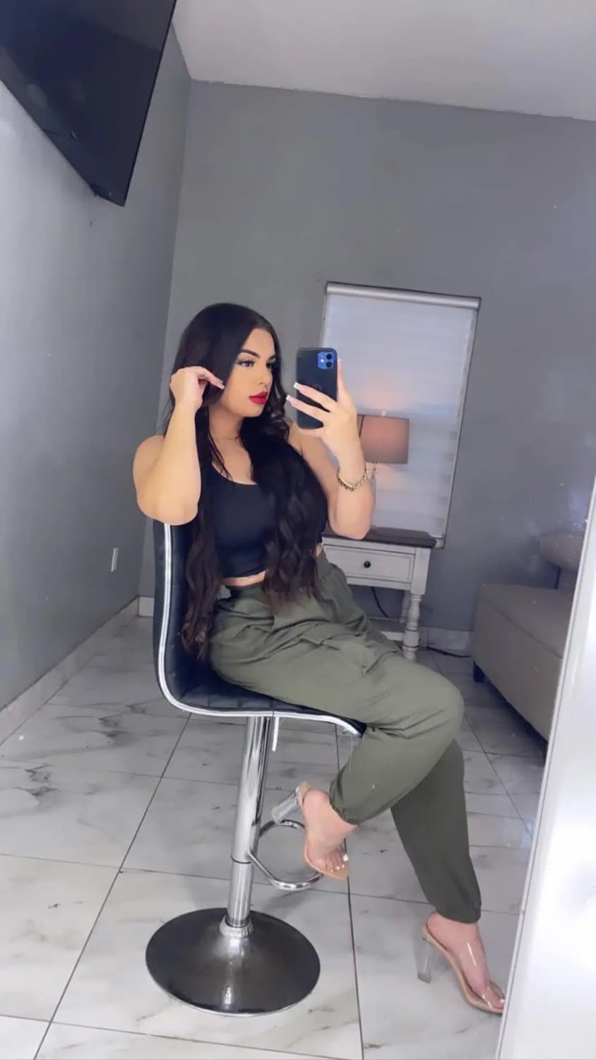 Everyone go message Serenity Vela on Facebook and tell her to start an Onlyfans