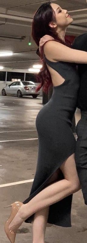 Hot BN chinese social media model