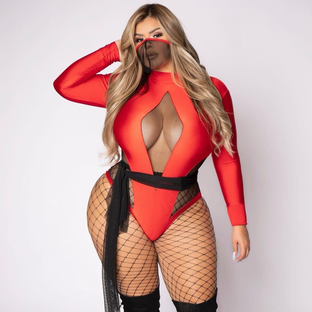 Michele Mendez Gordinha Loira Muito Gostosa