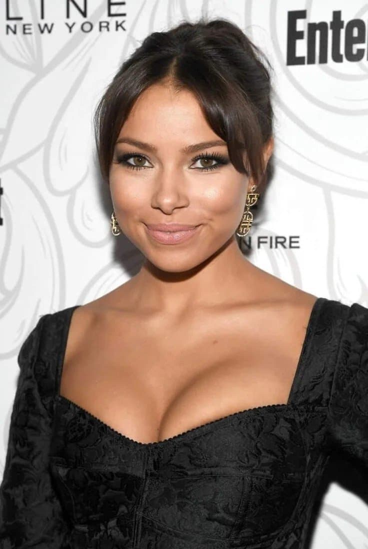 Biracial actress Jessica Parker Kennedy likes to display her sexy body so you can goon to her curves