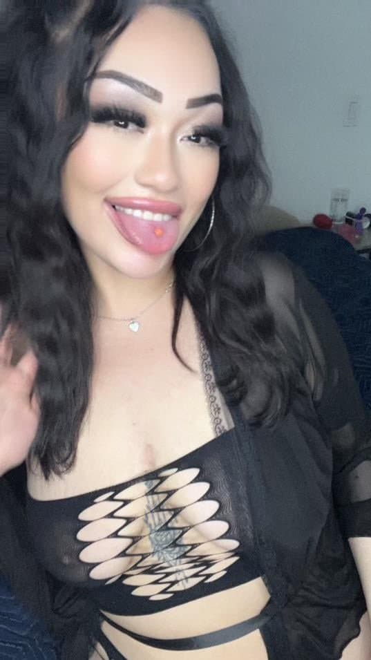 Native canadian cumslut