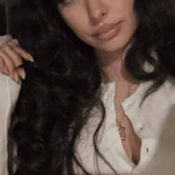 Click to view full size Manar 22 from italy Milano