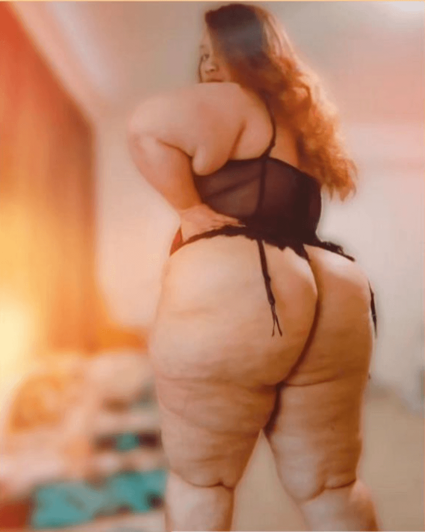 Thicpoly808 Big Booty Polynesian BBW