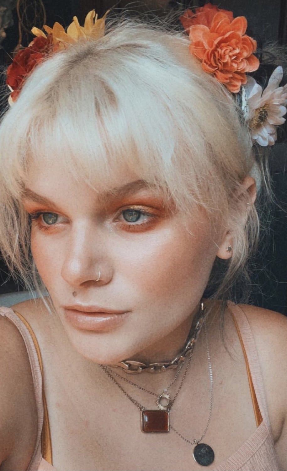 Click to view full size Fat Breasted Alt Girl