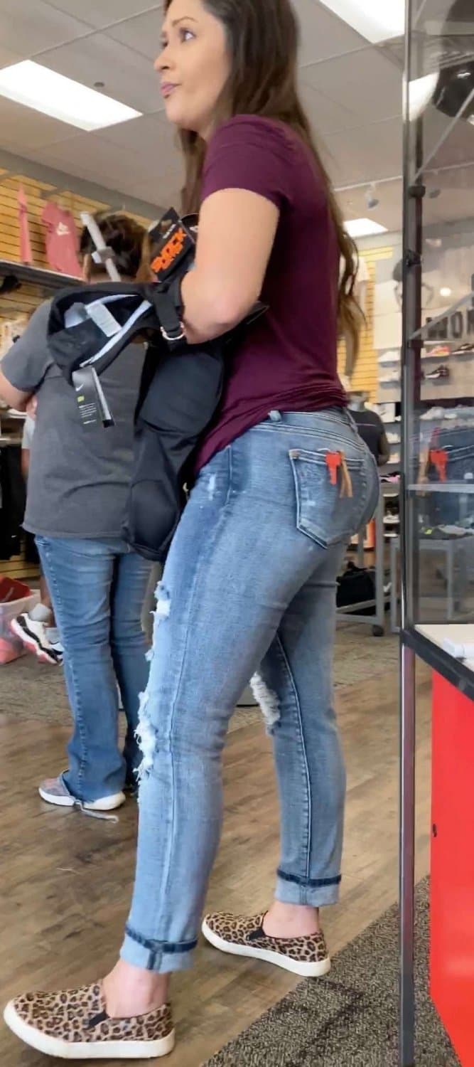 hot white ass flash pussy spread(DM ME FOR REQUESTS AI) #111