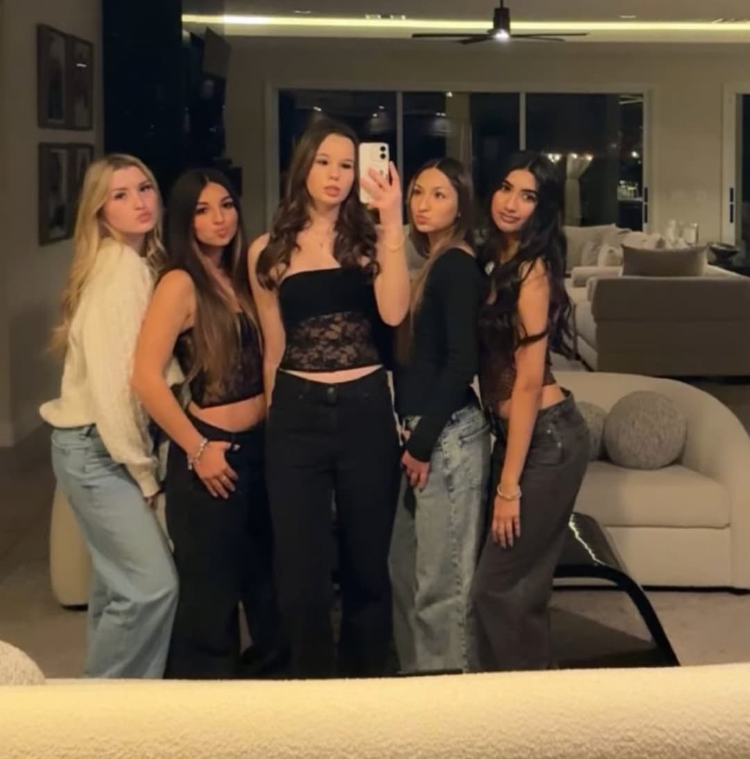 NRi Desi Girl Slim Sexy Hot Pink Pussy Wow