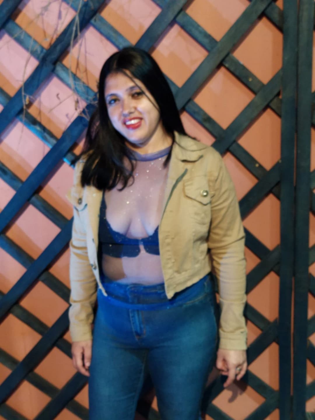 Click to view full size Bom dia a todos...essa é minha esposa pra todos vcs machos e fêmeas ?