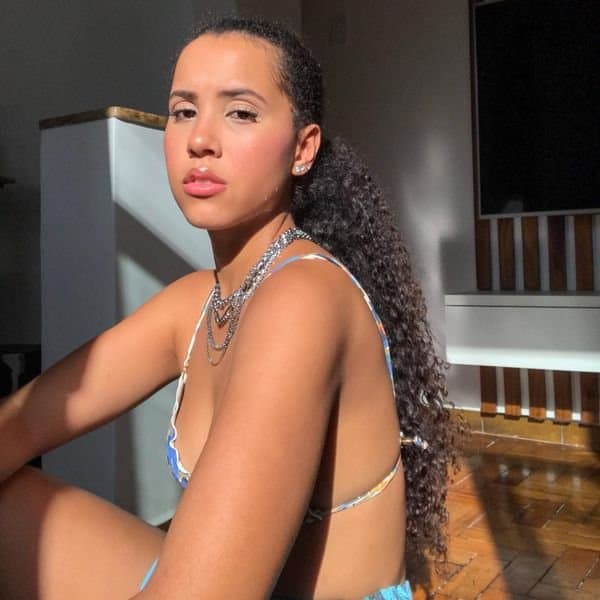 Click to view full size Ramille Xavier, liv revamped ,,,sósias,,,