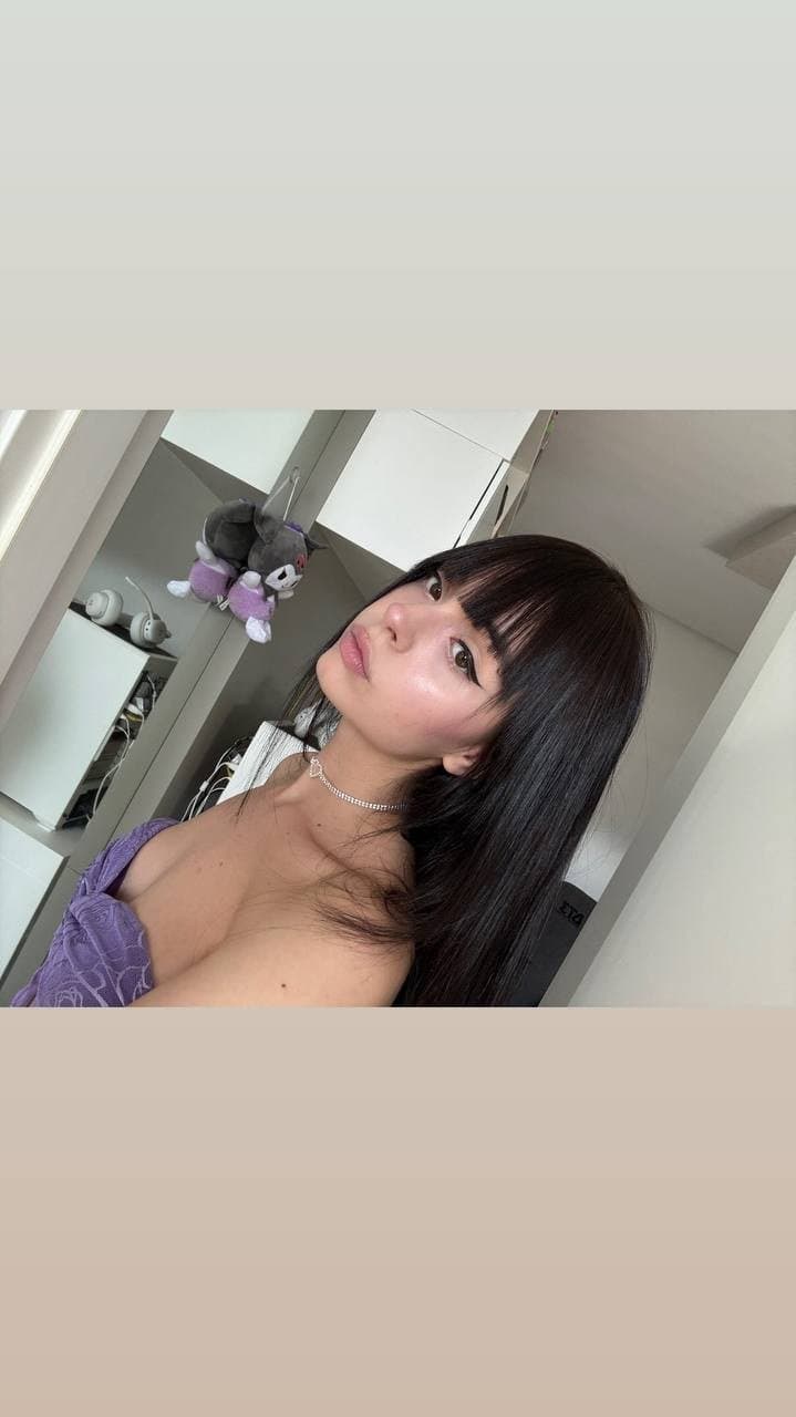 Young hot slut, amazing faceporn. Big boobs