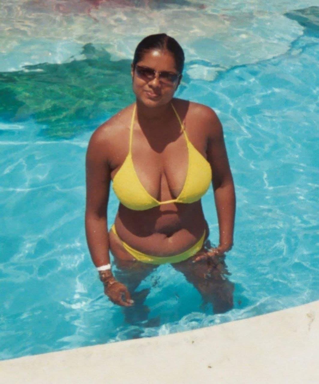 Michelle Classy NYC executive that has no clue how famous she is online