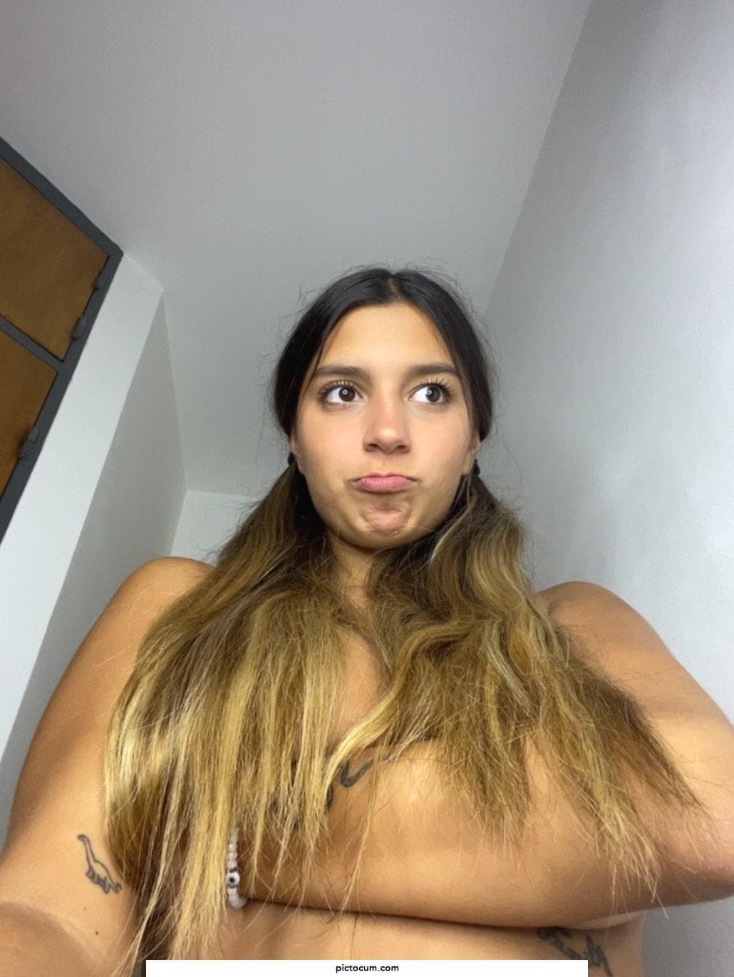 catyxberry | at least 5 shares to see her exclusive sex tape!