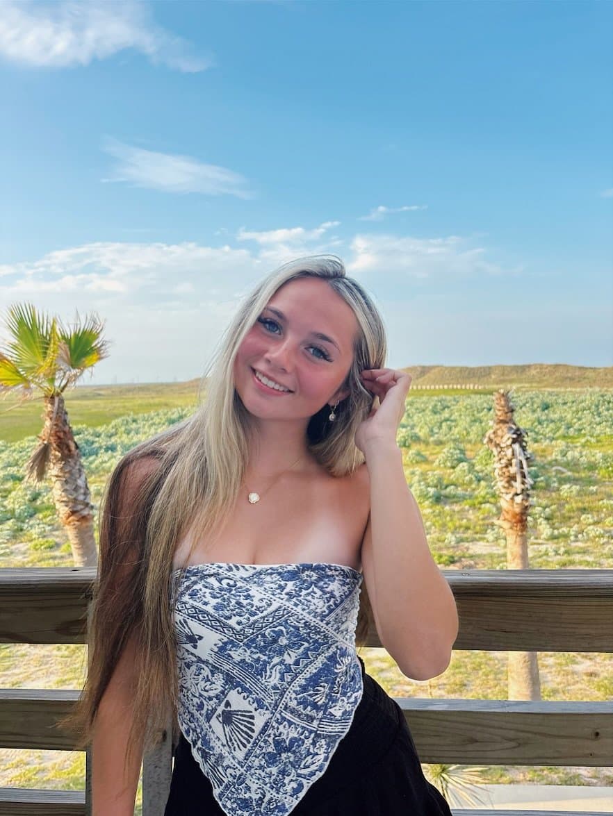 Tight college slut Andi with nice tits (request)