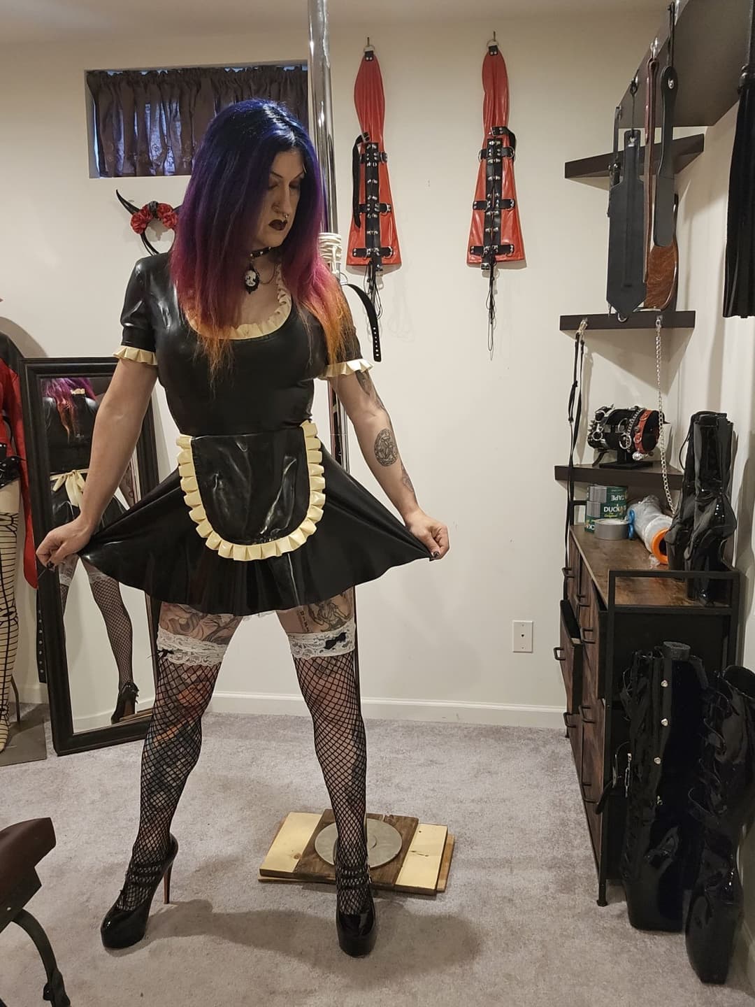 Comment what you’d do to this pathetic trans sissy latex whore.Tiffany minx @tiffanyminxcosplay