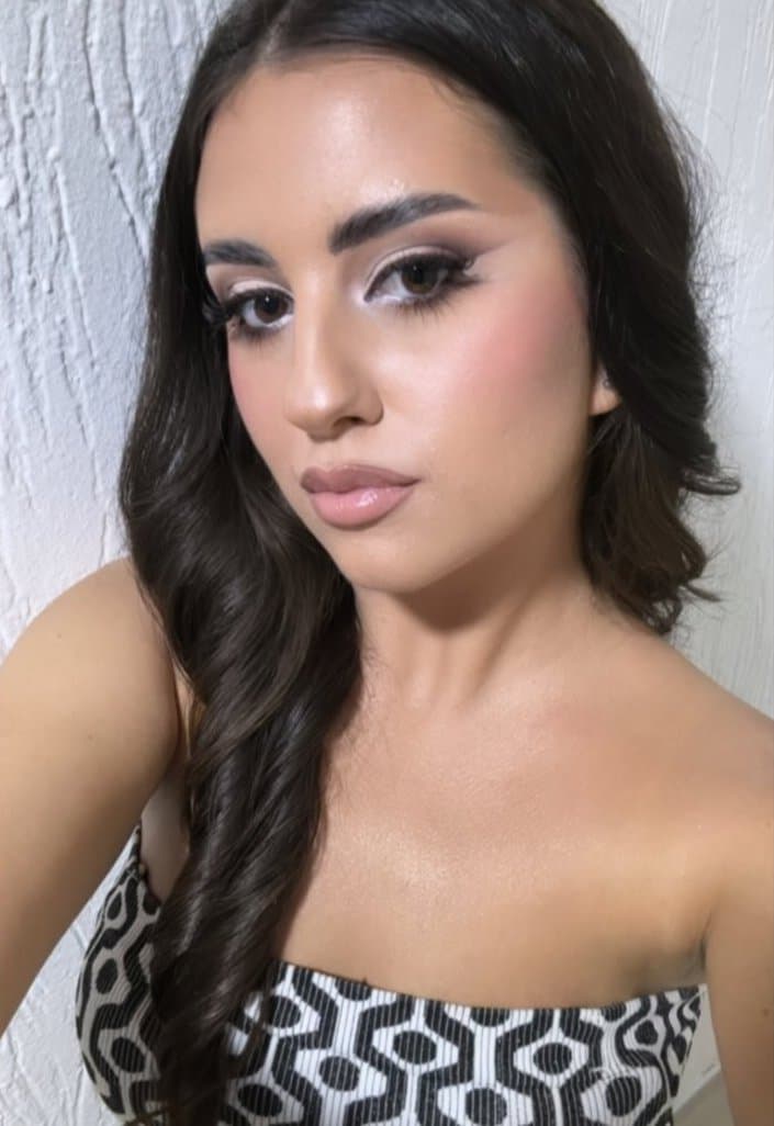 Young college slut need big dick. Very young hot whore.