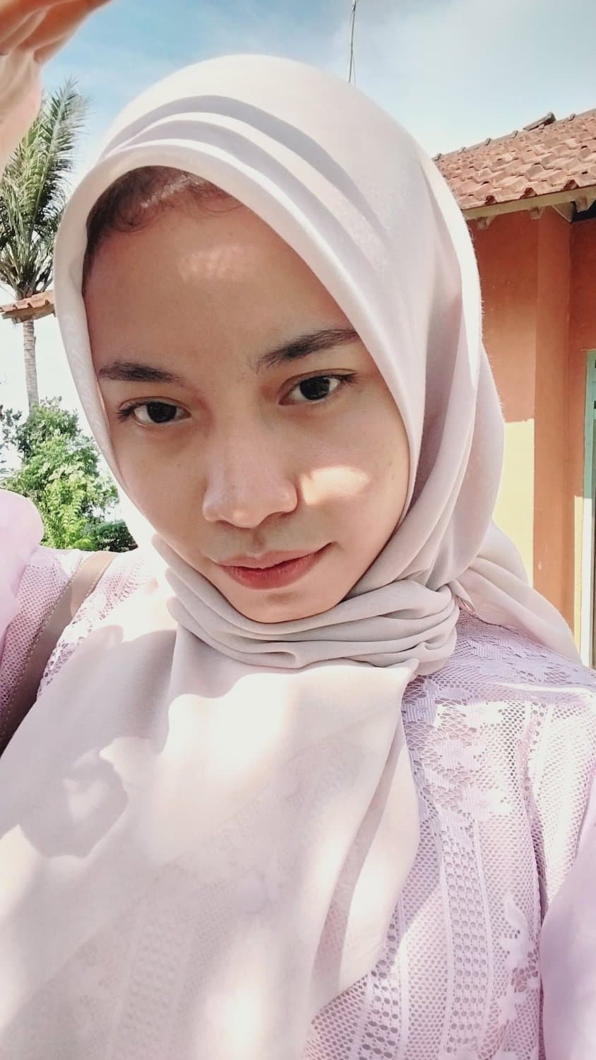 eat Brownie or Oyster?