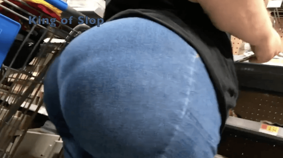 Dry Hump My Big Sloppy SSBBW Ass In Public